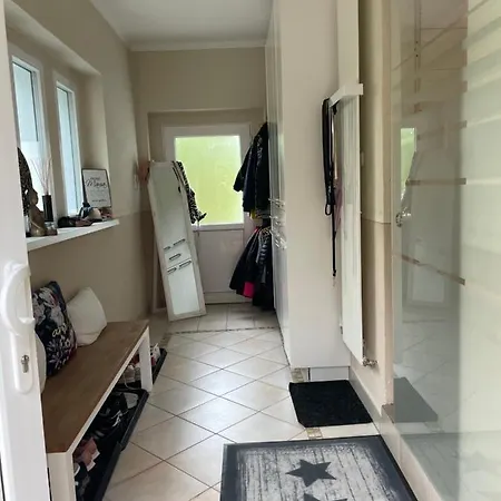Ferienhaus Gluckswerkstatt Zentrale Lage, Mit 3 Schlafzimmern Garage Und Garten * ווינטרברג